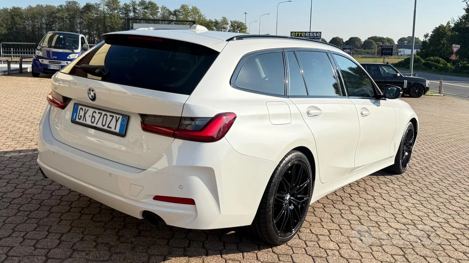 BMW 318D 2022 photo 4