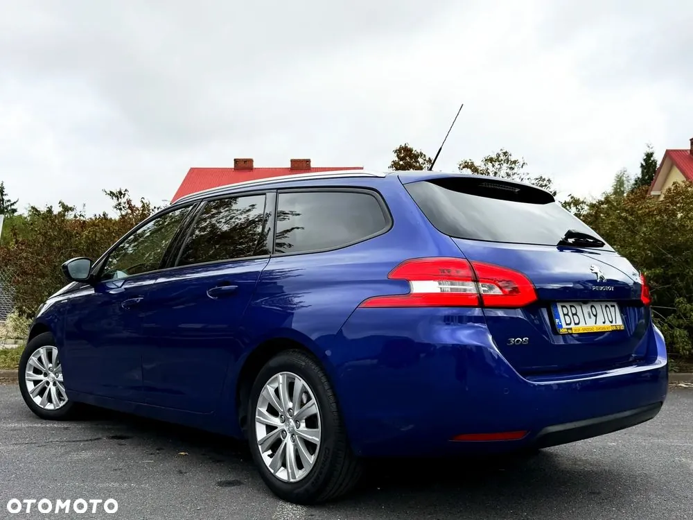 Peugeot 308 2018 photo 3