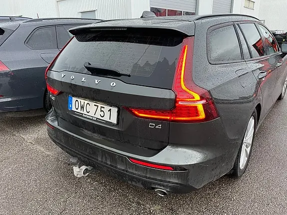 Volvo V60 2018 photo 3