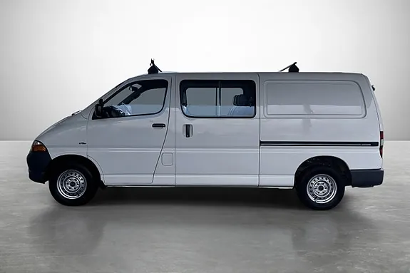 Toyota Hiace 2003 photo 4