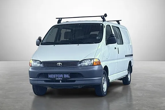 Toyota Hiace 2003 photo 3