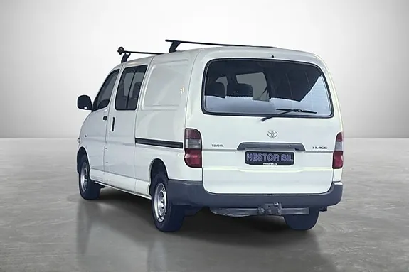Toyota Hiace 2003 photo 5
