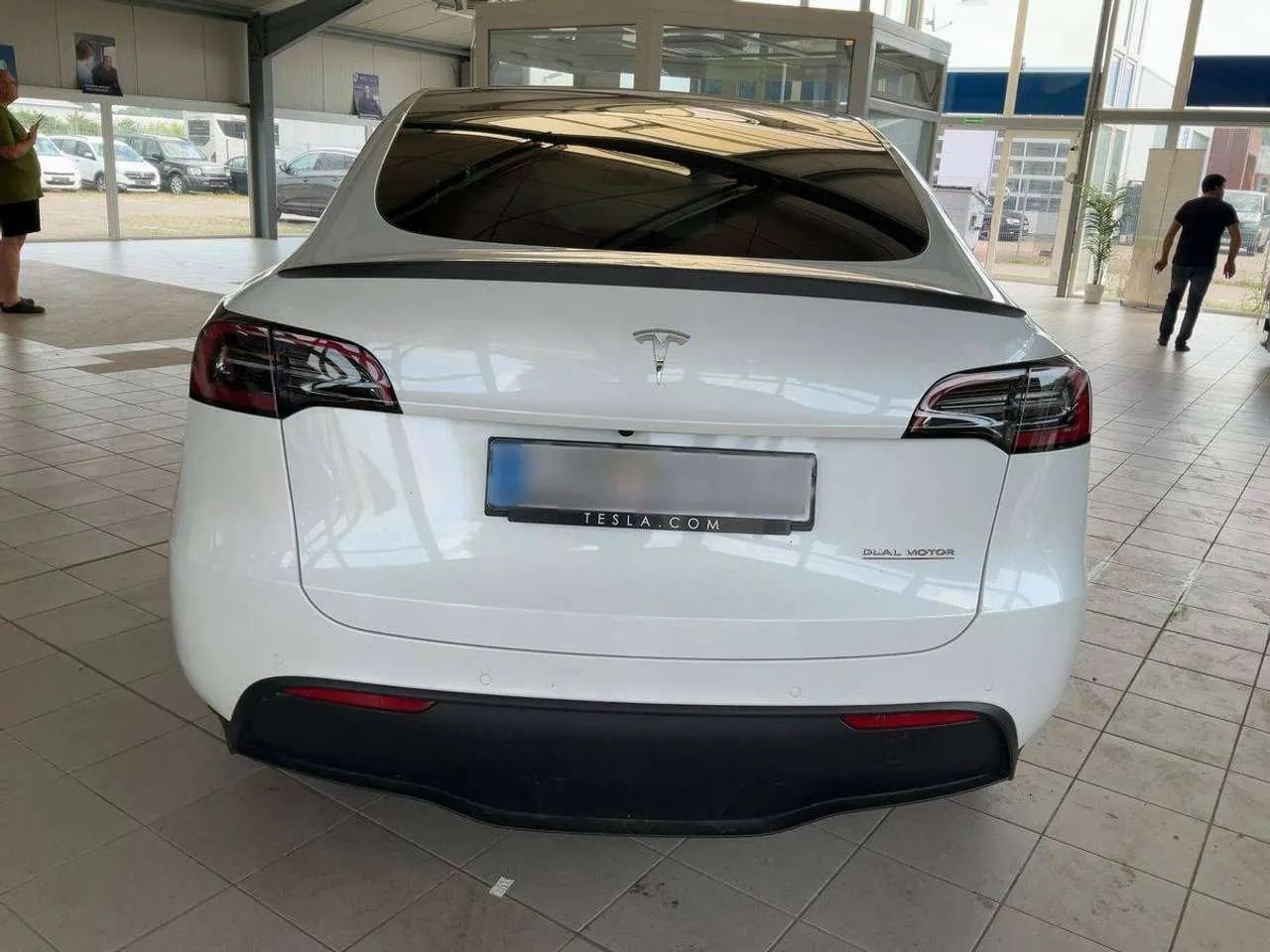 Tesla Model Y 2022 photo 5