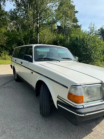 Volvo 240 1992 photo 5