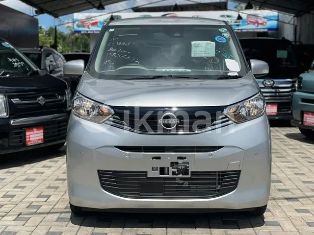 Nissan Dayz 2024 photo 2