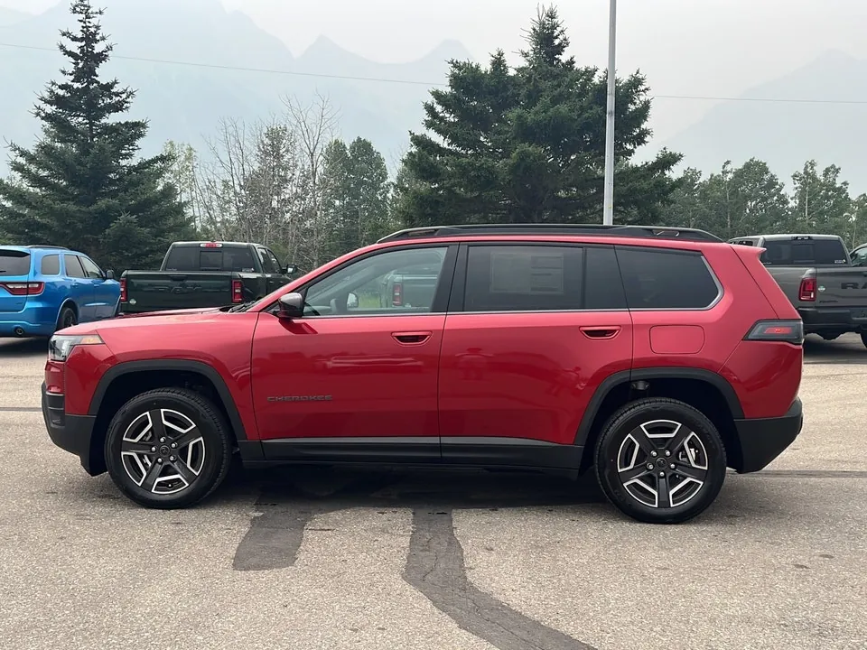 Jeep Cherokee 2026 photo 4