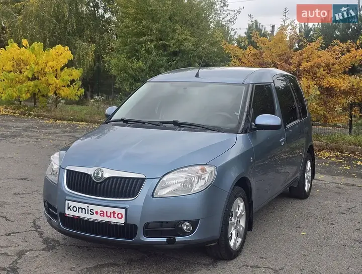 Skoda Roomster 2008 photo 4