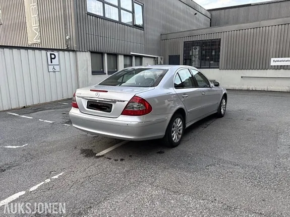 Mercedes-Benz E-Class 2007 photo 5