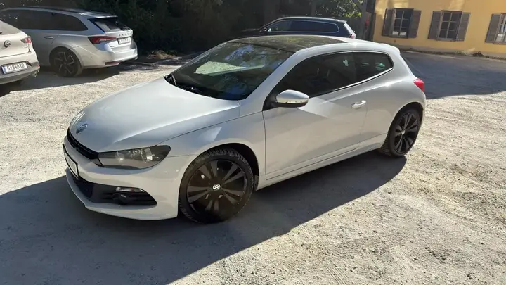 Volkswagen Scirocco 2011 photo 3