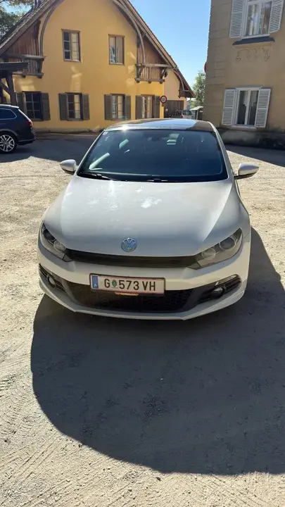 Volkswagen Scirocco 2011 photo 2