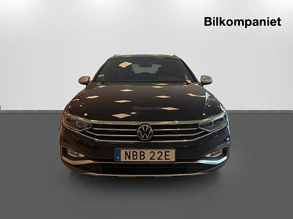 Volkswagen Passat Alltrack 2024 photo 2