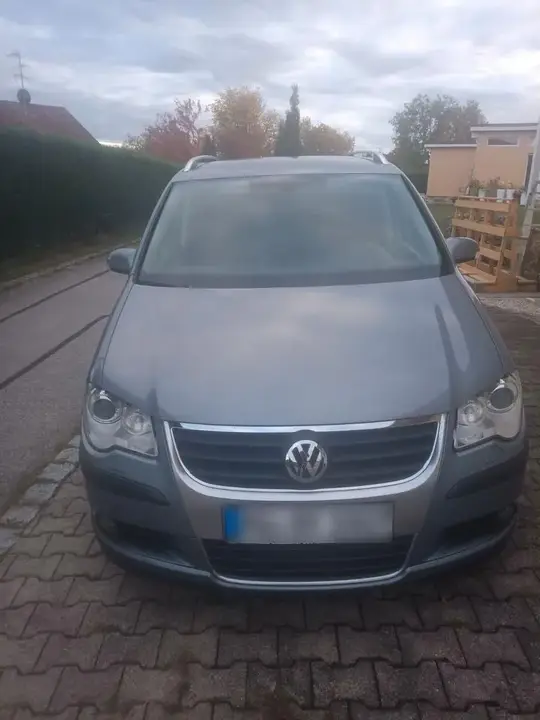 Volkswagen Cross Touran