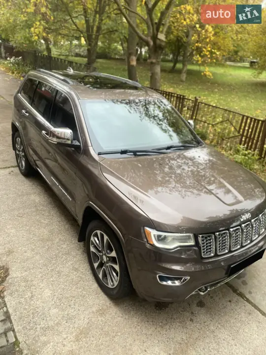 Jeep Grand Cherokee 2017 photo 2