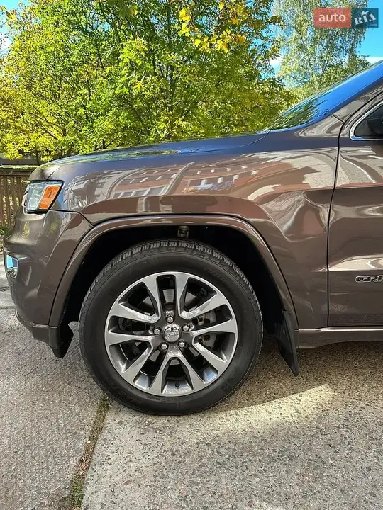 Jeep Grand Cherokee 2017 photo 4