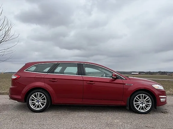 Ford Mondeo 2013 photo 3