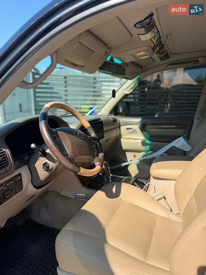 Lexus Lx 1999 photo 4