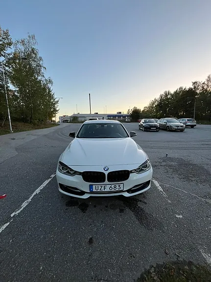 BMW 320D 2013 photo 5