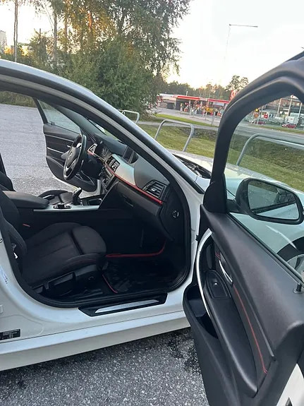 BMW 320D 2013 photo 3