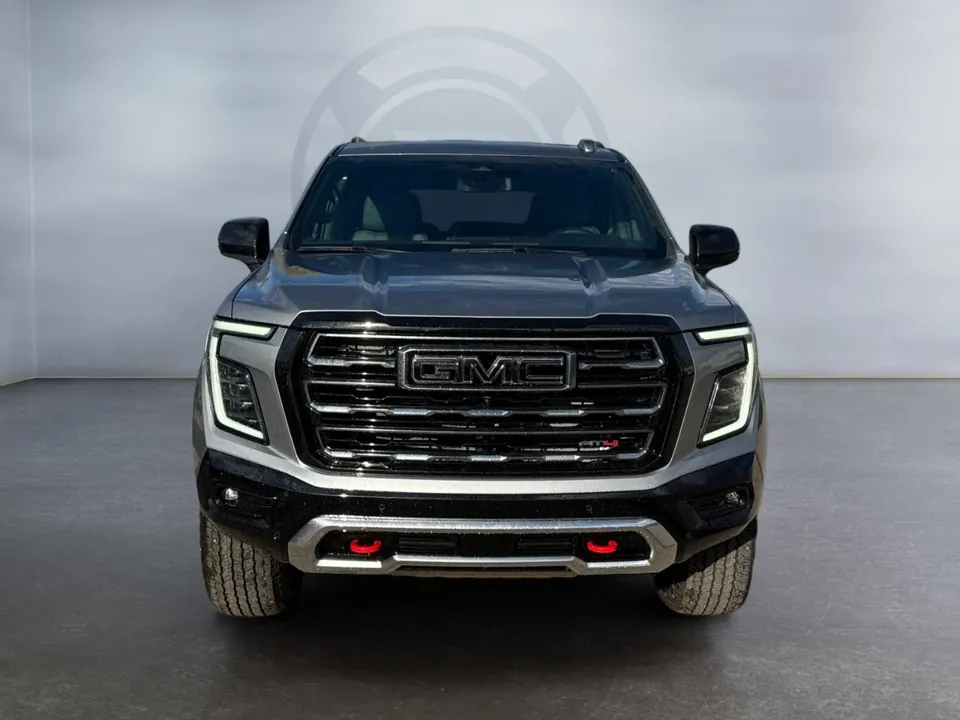 GMC Yukon 2026 photo 2