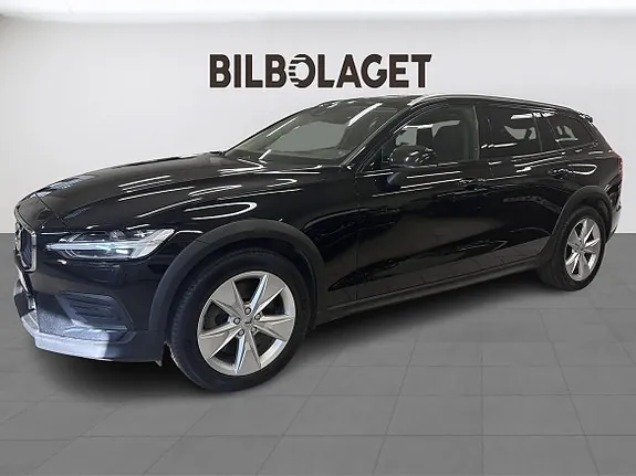 Volvo V60 Cross Country 2022 photo 2