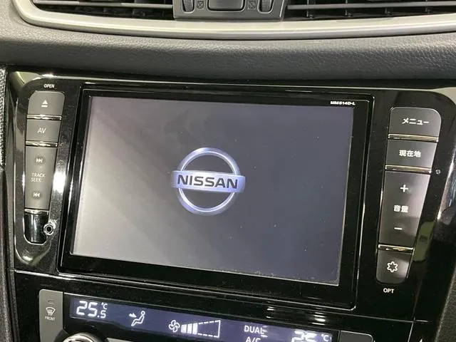 Nissan X-Trail 2015 photo 4
