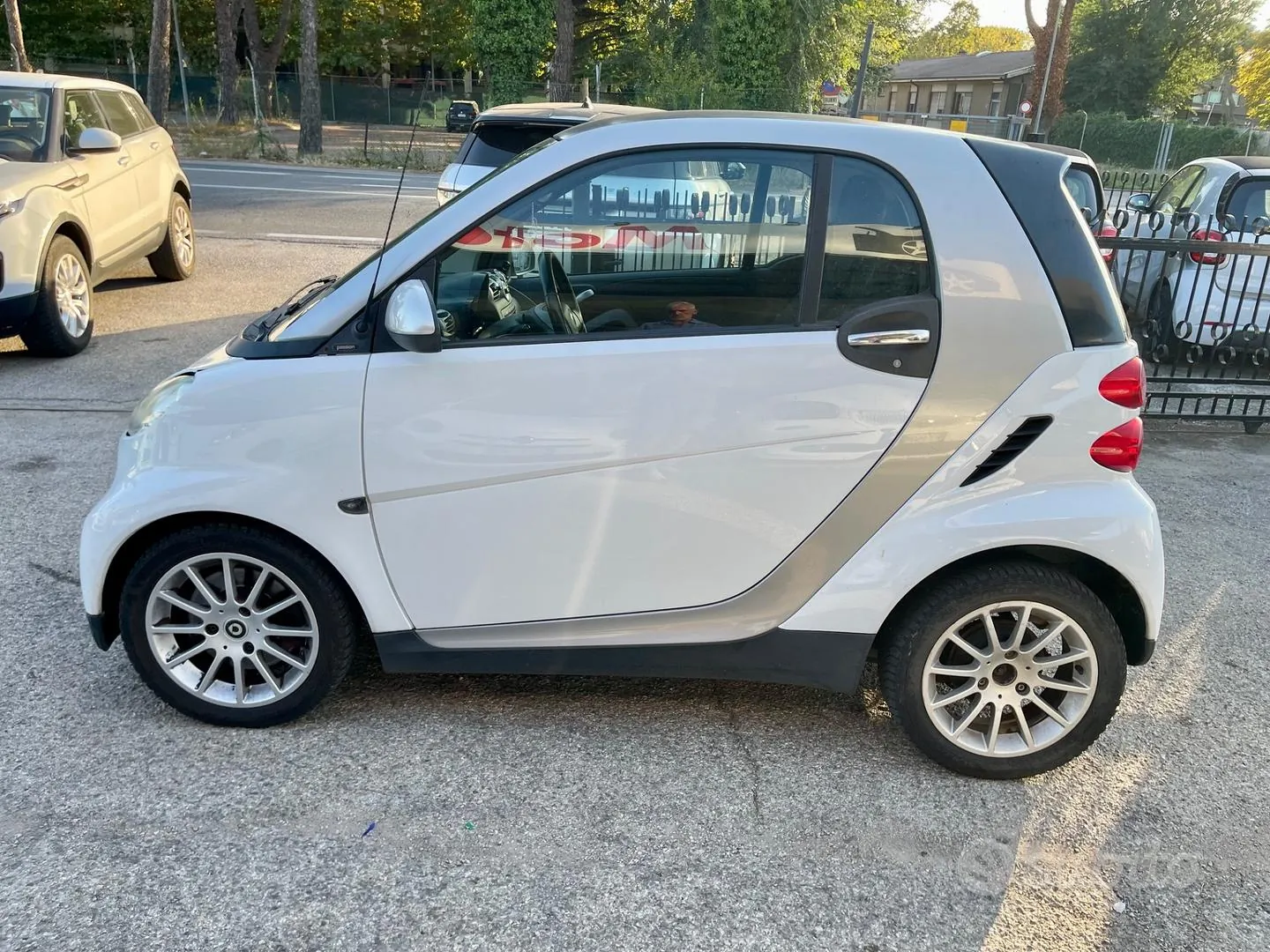 Smart Fortwo 2010 photo 4