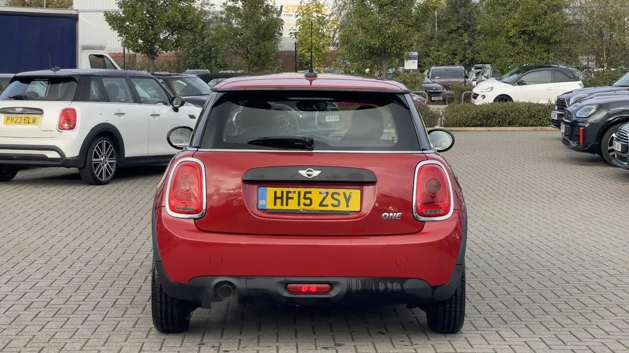 Mini Hatch 2015 photo 5