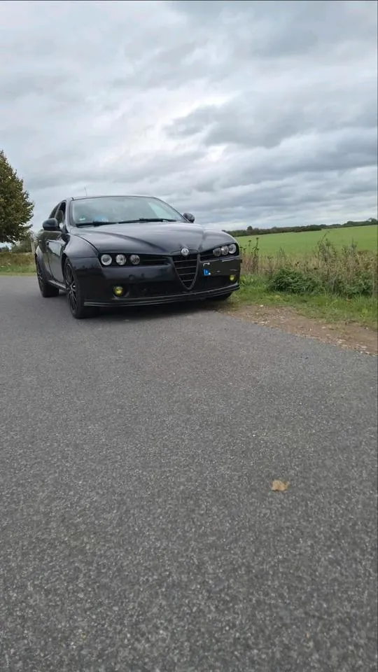 Alfa Romeo 159