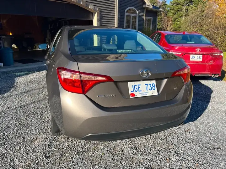 Toyota Corolla 2017 photo 3