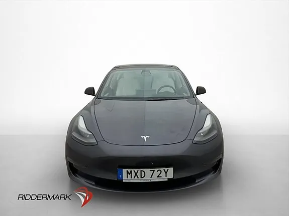 Tesla Model 3 2021 photo 3