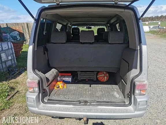 Volkswagen Caravelle 2003 photo 5