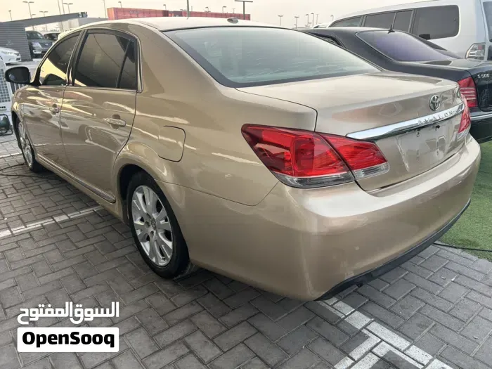 Toyota Avalon 2011 photo 3