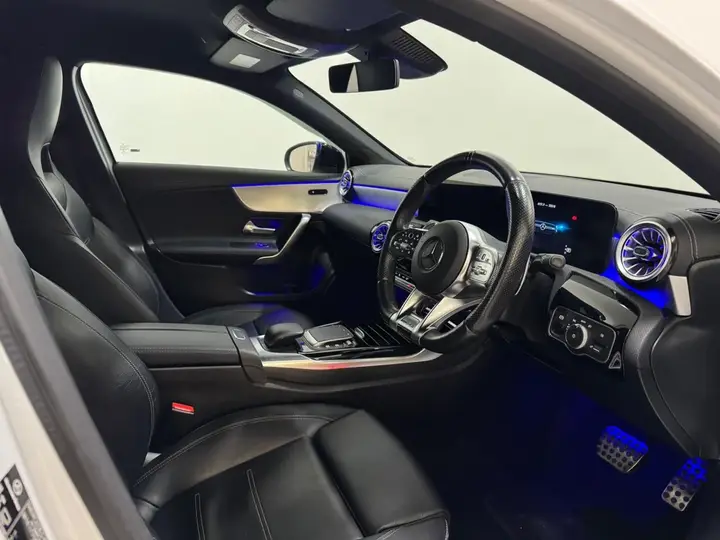 Mercedes-Benz A-Class 2022 photo 4