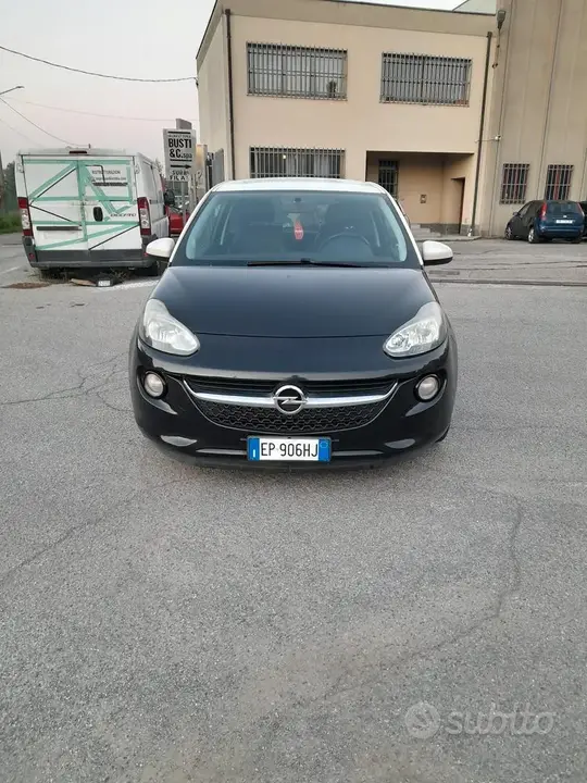 Opel Adam