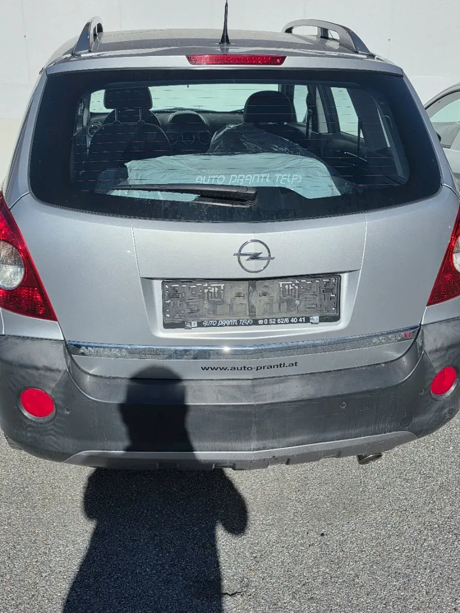 Opel Antara 2007 photo 2