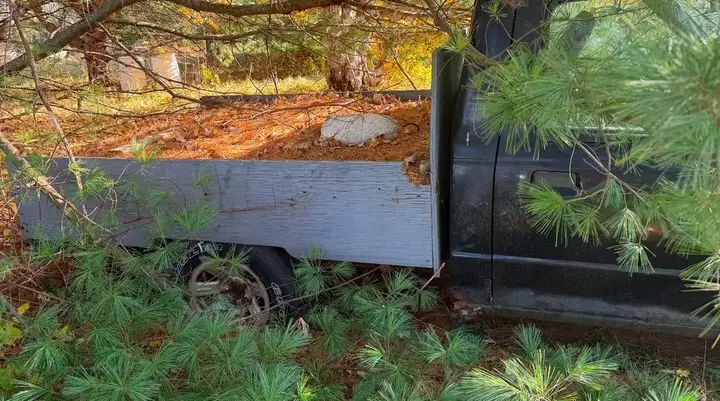 Mazda Truck 1980 photo 2