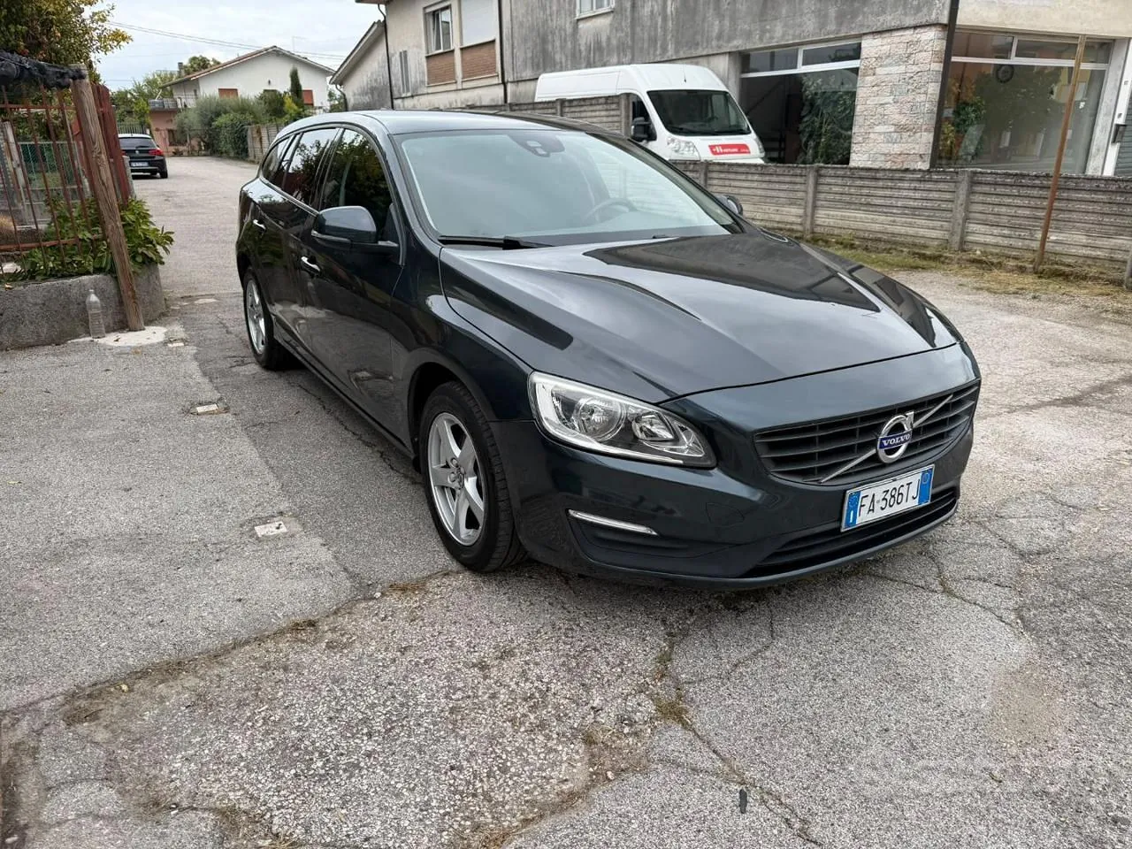 Volvo V60