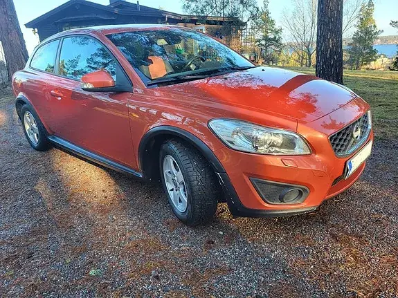 Volvo C30 2010 photo 2