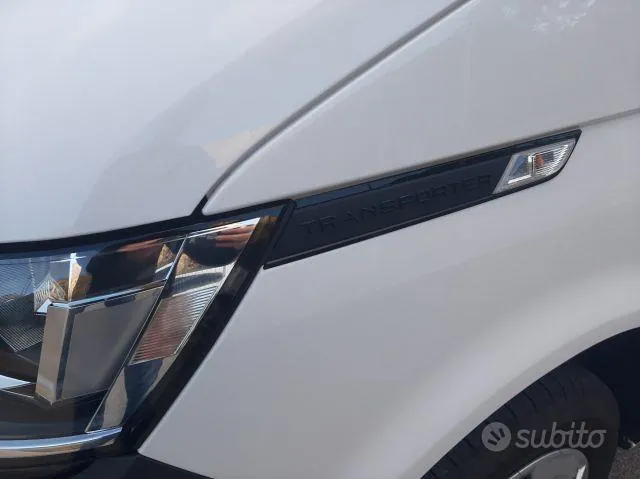 Volkswagen Transporter 2021 photo 3