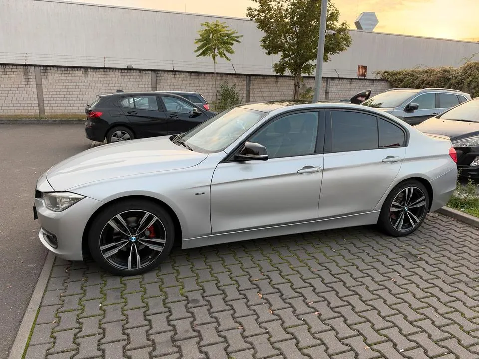 BMW 318D