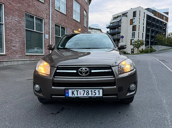 Toyota Rav4 2009 photo 4