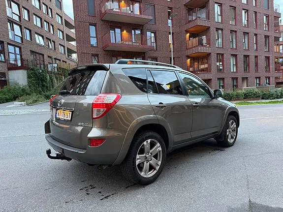 Toyota Rav4 2009 photo 3