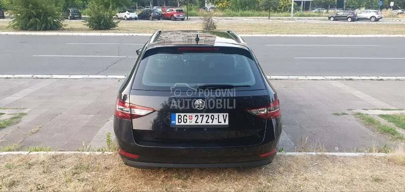 Skoda Superb 2015 photo 5