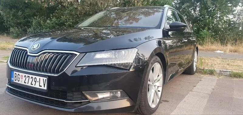 Skoda Superb 2015 photo 2