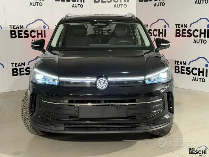Volkswagen Tiguan 2025 photo 2