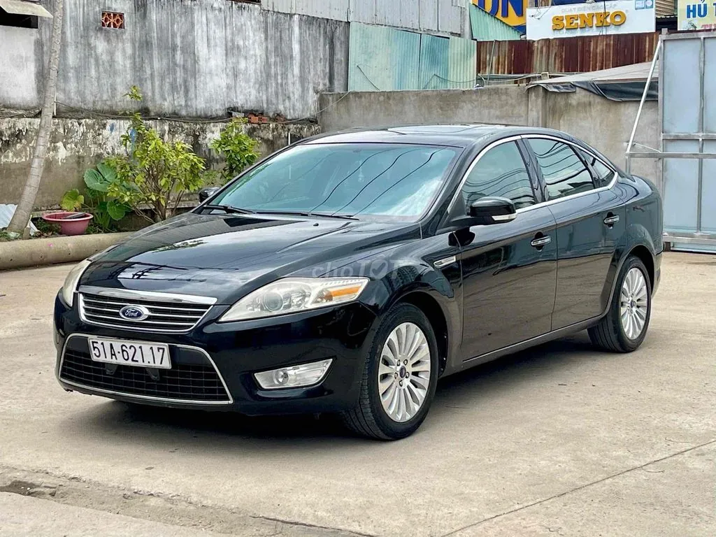 Ford Mondeo 2011 photo 2