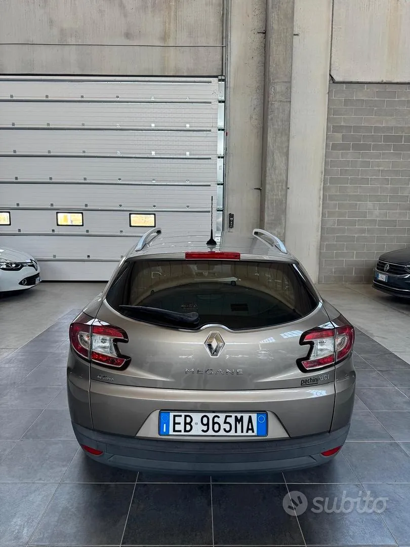 Renault Megane 2010 photo 5