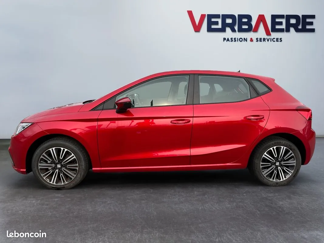 Seat Ibiza 2025 photo 2