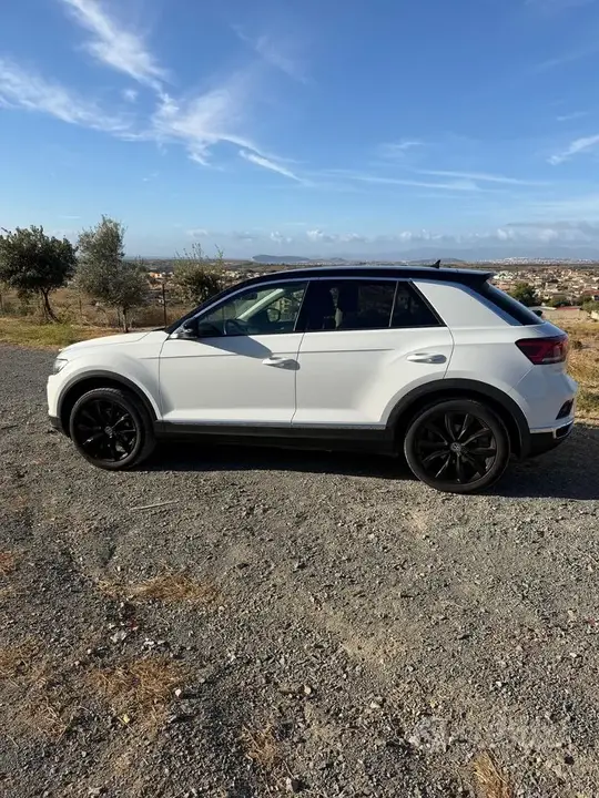 Volkswagen T-Roc 2019 photo 3