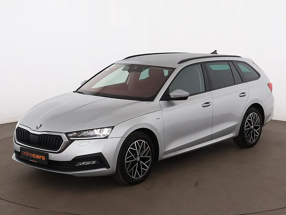 Skoda Octavia 2022 photo 2